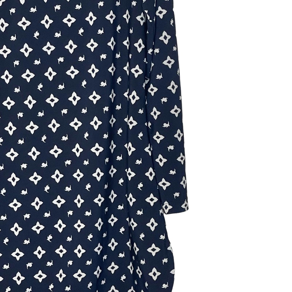Lauren Ralph Lauren Petite Geo Keyhole Top 3/4 Sleeve Side Slit Hem Women Medium - Picture 3 of 8